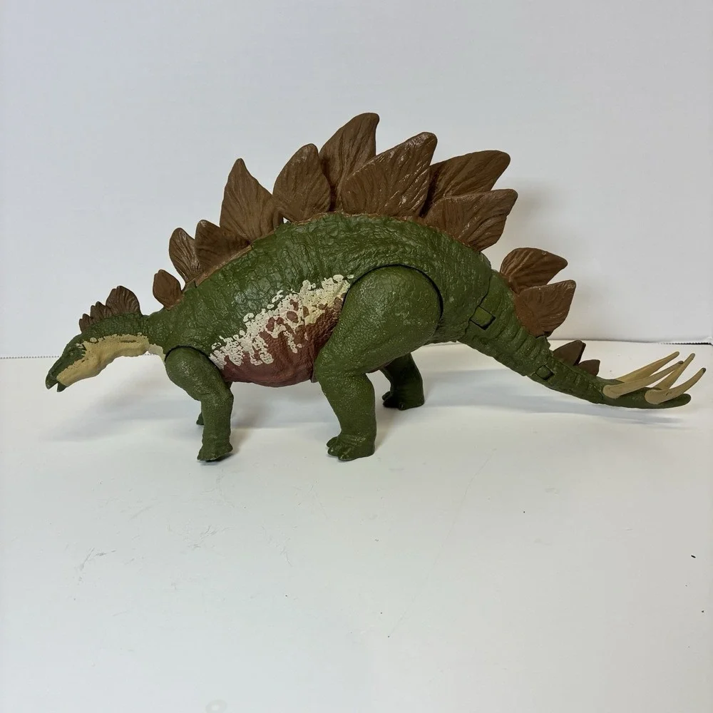 Jurassic World Camp Cretaceous Dino Escape STEGOSAURUS Mega Destroyers Dinosaur